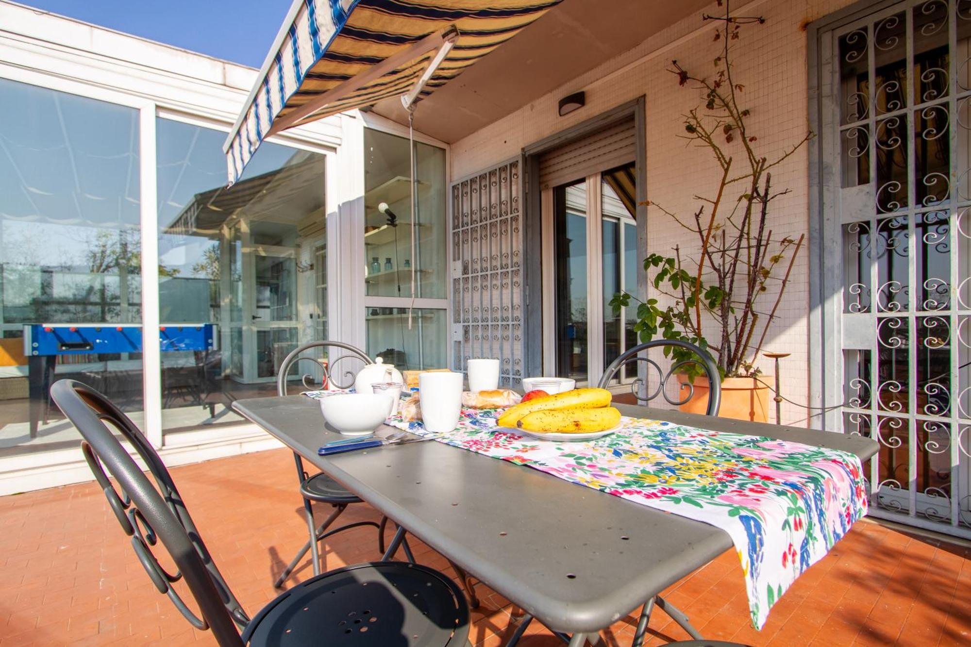 Attico Con Terrazzo Navigli Bocconi - Navigliapartments Milán Exterior foto